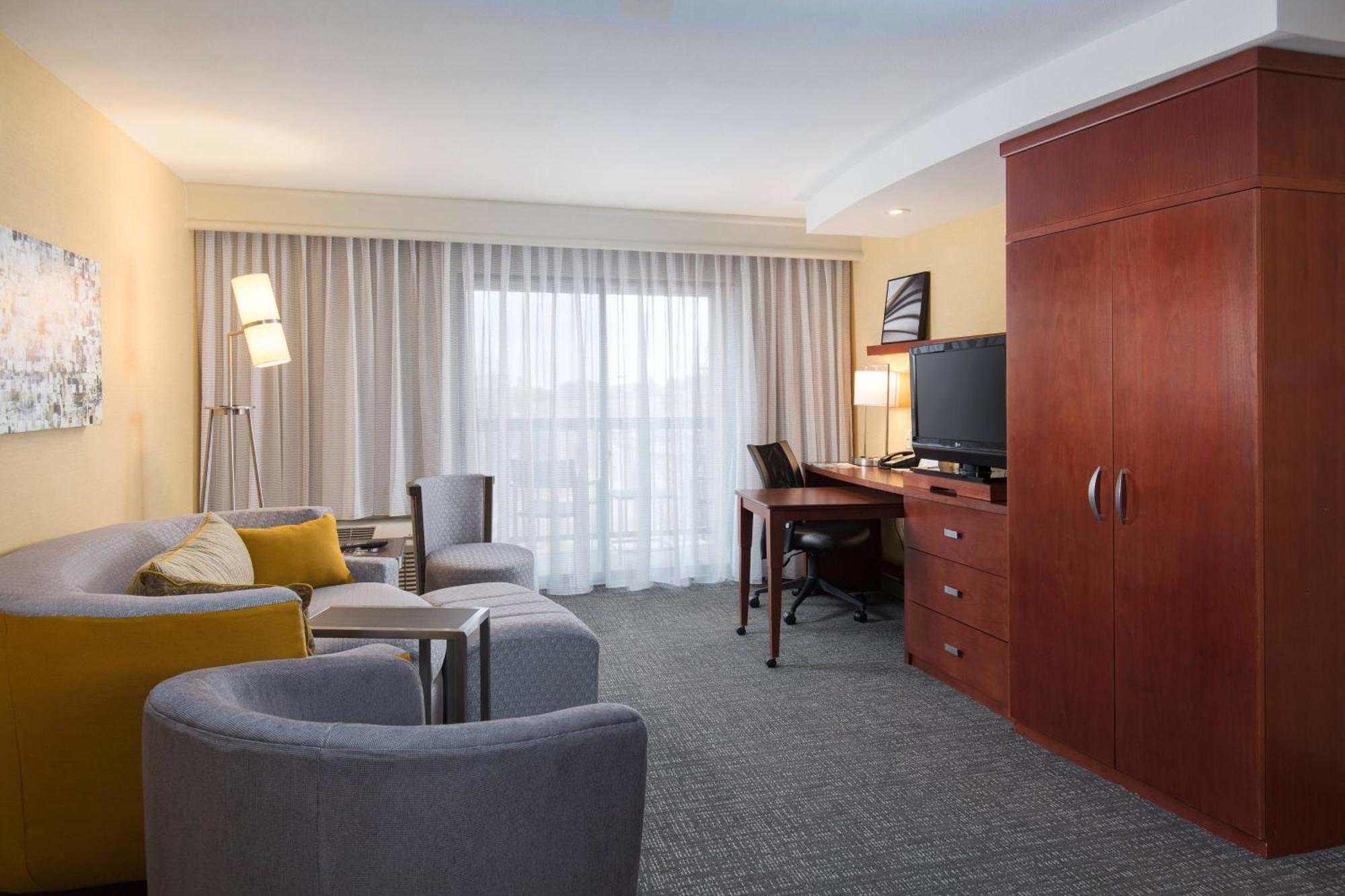 Courtyard Des Moines West-Jordan Creek Otel West Des Moines Dış mekan fotoğraf