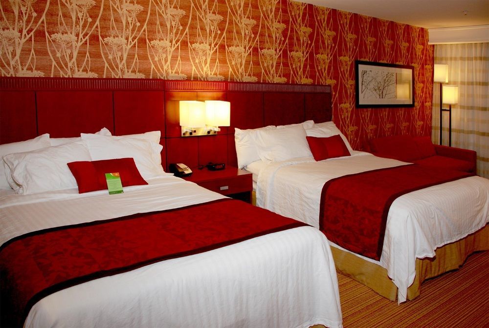 Courtyard Des Moines West-Jordan Creek Otel West Des Moines Oda fotoğraf